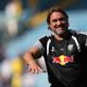 Leeds United make transfer stance clear as player 'calls team-mates' to get deal over the line