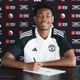 Manchester United include young French striker in first team training