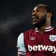 Former West Ham forward Antonio makes Qatar switch