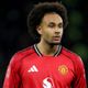 Joshua Zirkzee's camp 'not convinced' Man United will move for two linked players